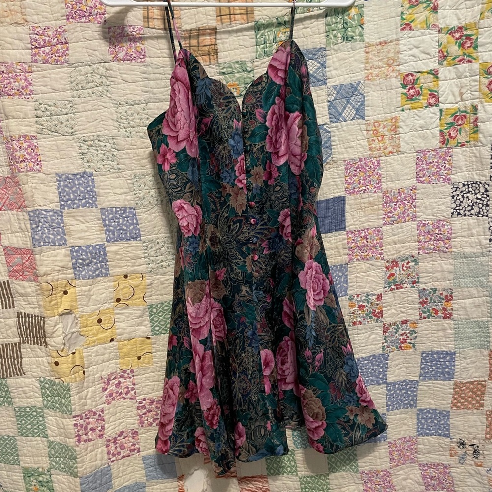 Vintage Victoria’s Secret Nightgown - L